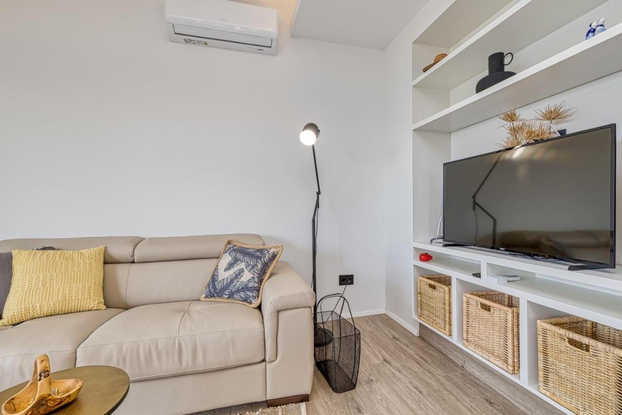 Appartement Kostabela - Sea View à Rijeka Extérieur photo